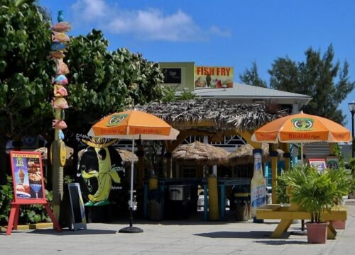 Nassau Transportation 101: What Visitors Need to Know